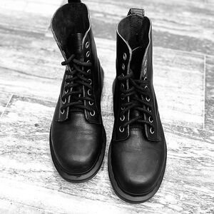 Dr. Martens Classic Black Men's Boots